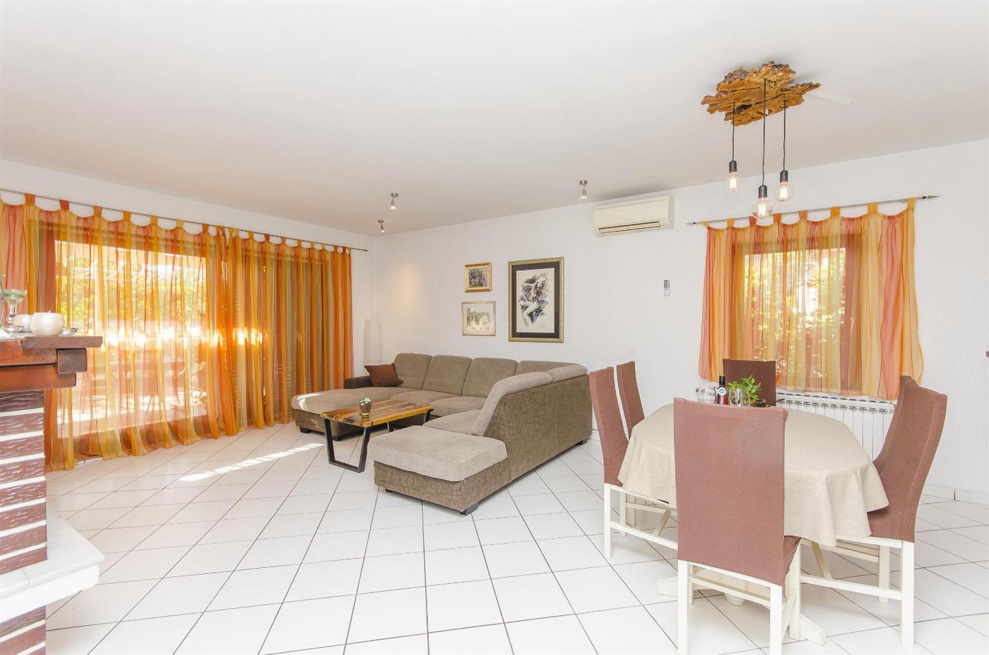 Apartment Tonkica Водице Экстерьер фото