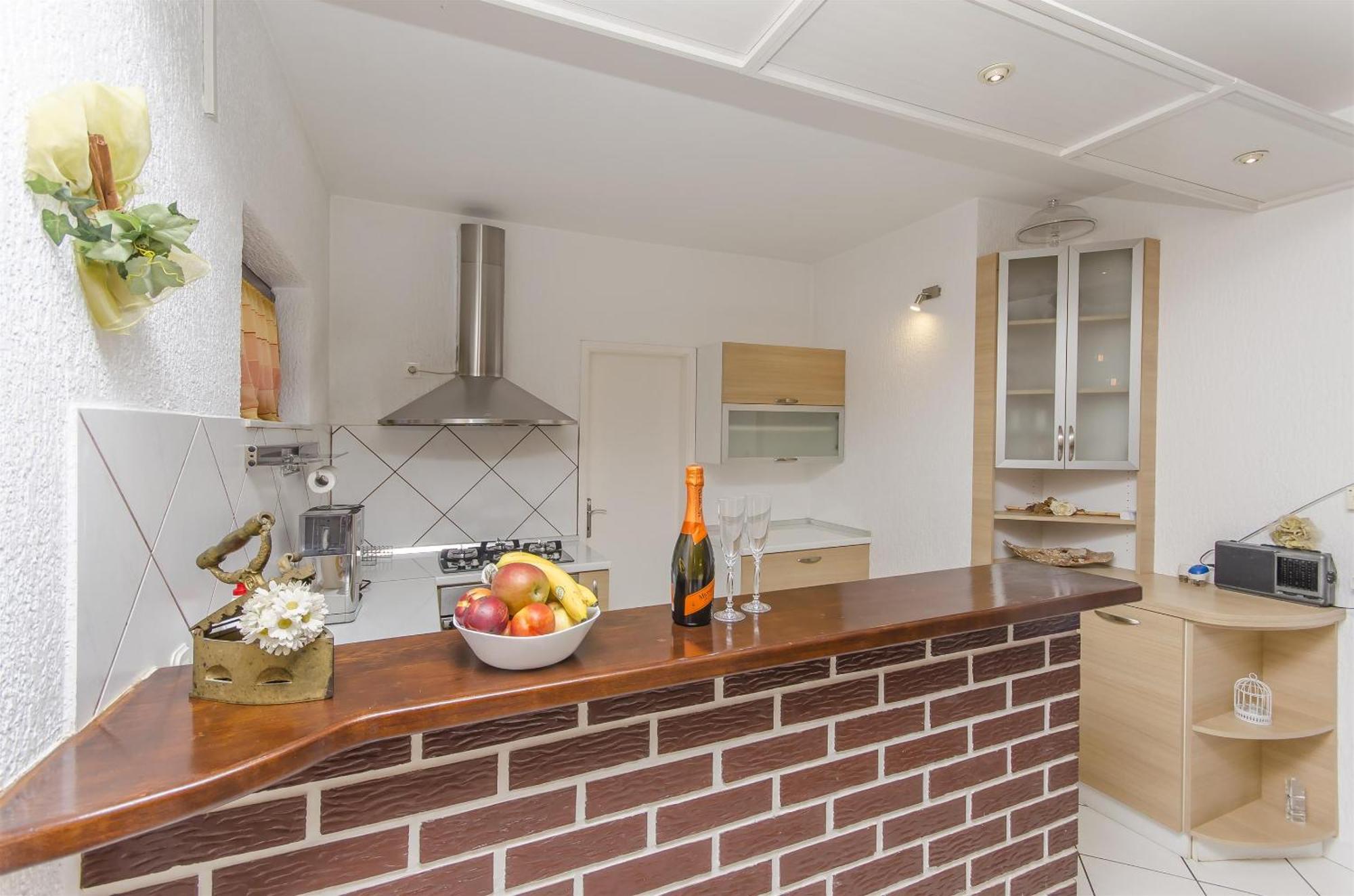 Apartment Tonkica Водице Экстерьер фото